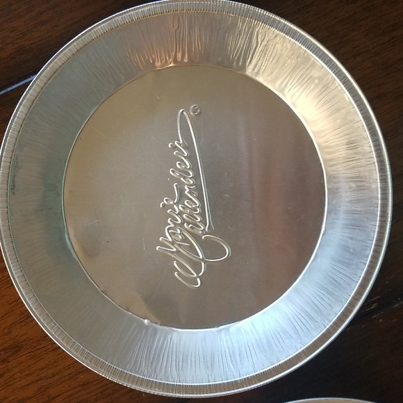 Marie Callender's Pie Tins - Picture 3 of 5